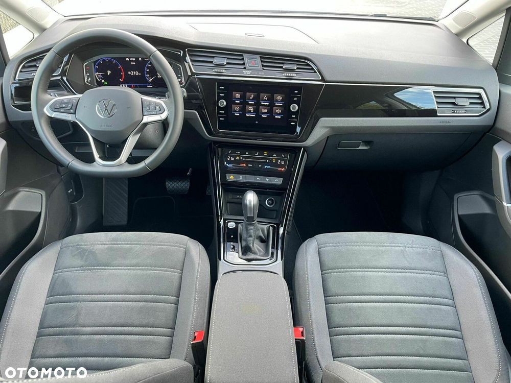 Volkswagen Touran 1.5 TSI EVO Highline DSG - 8