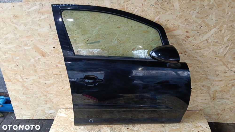drzwi prawy przód opel corsa d kod lakieru z20r 1.3 cdti 5d przedlift (2006–2014)-gwarancja wysy - 1