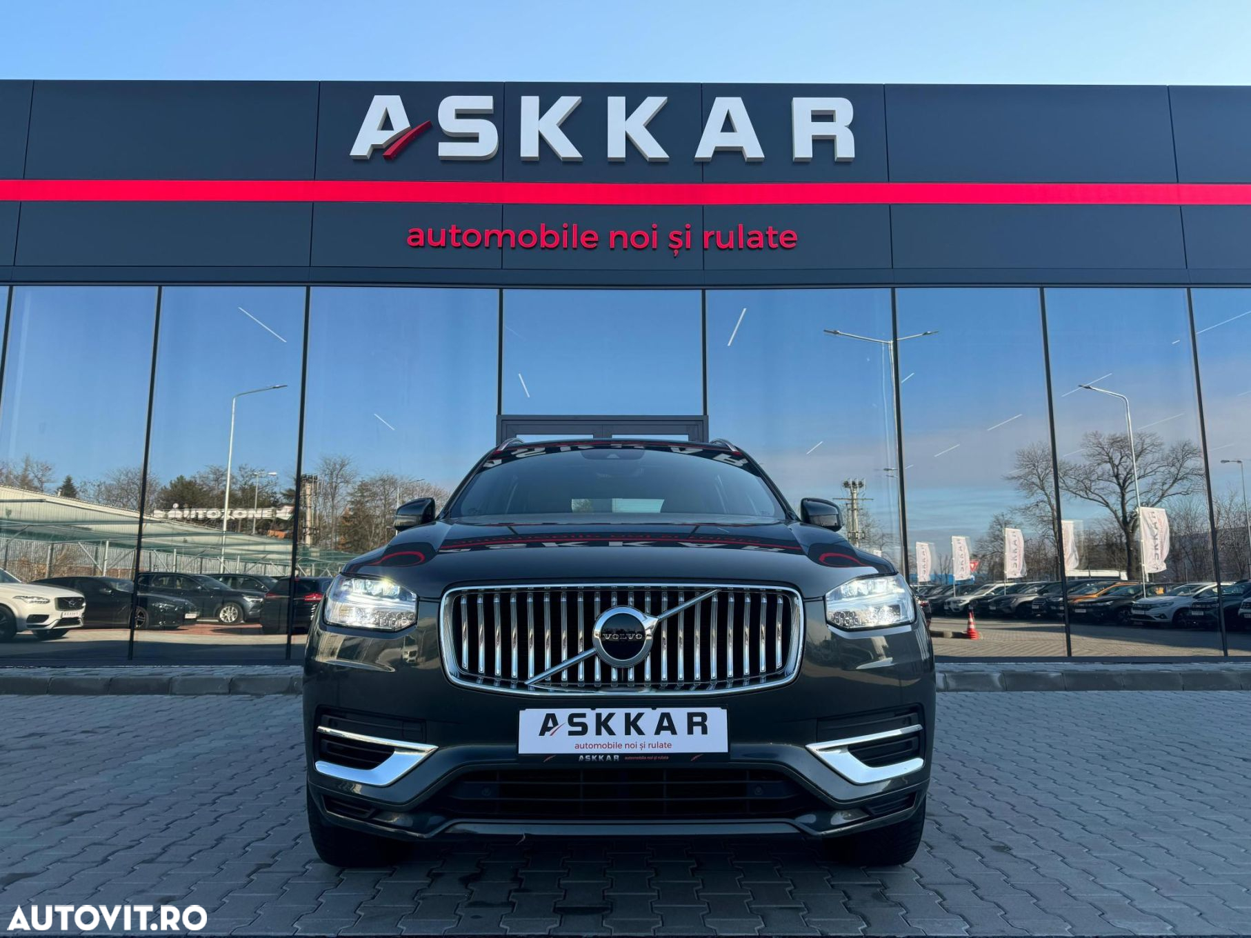 Volvo XC 90 T8 AWD Twin Engine Geartronic Momentum - 2