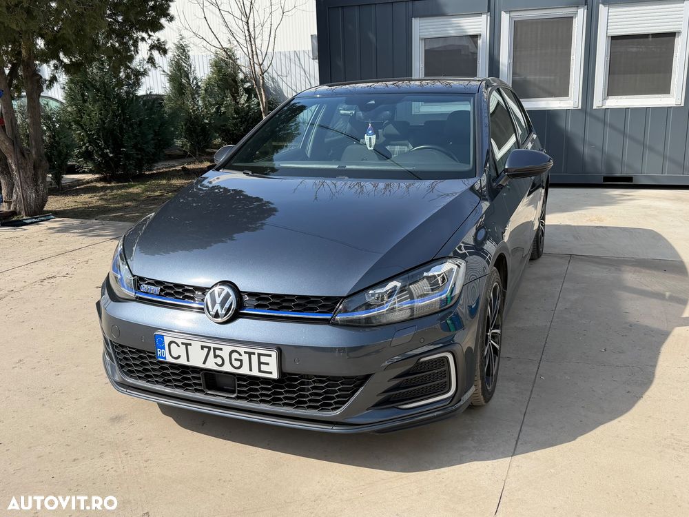 Volkswagen Golf 1.4 GTE Plug-In-Hybrid DSG - 4