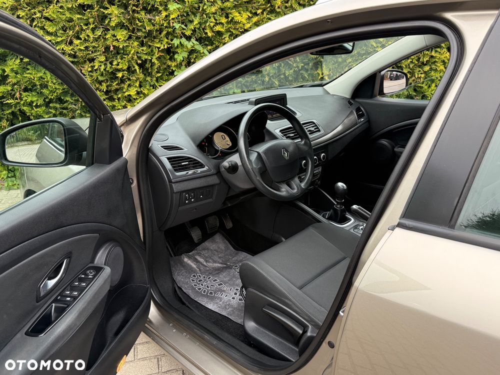 Renault Megane 1.6 16V Confort Expression - 16