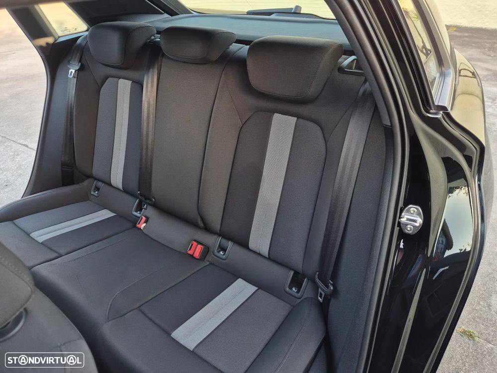 Audi A3 Sportback 30 TDI Advanced - 40