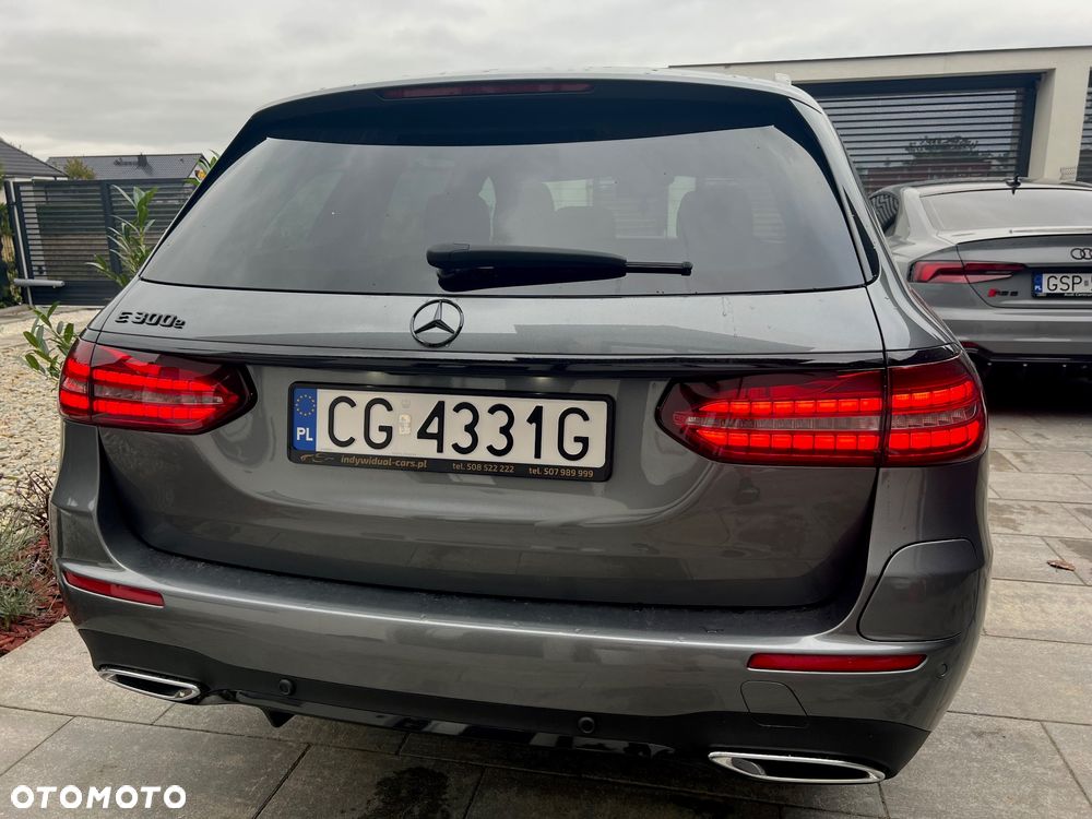 Mercedes-Benz Klasa E - 20