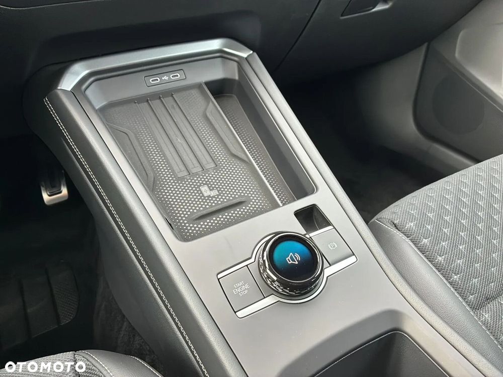 Volkswagen T-Roc - 27