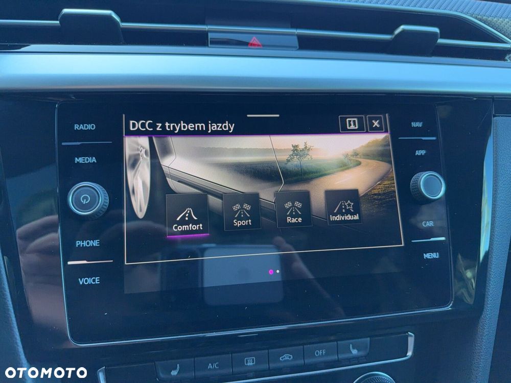 Volkswagen Arteon Shooting Brake 2.0 TSI 4Motion R DSG - 31