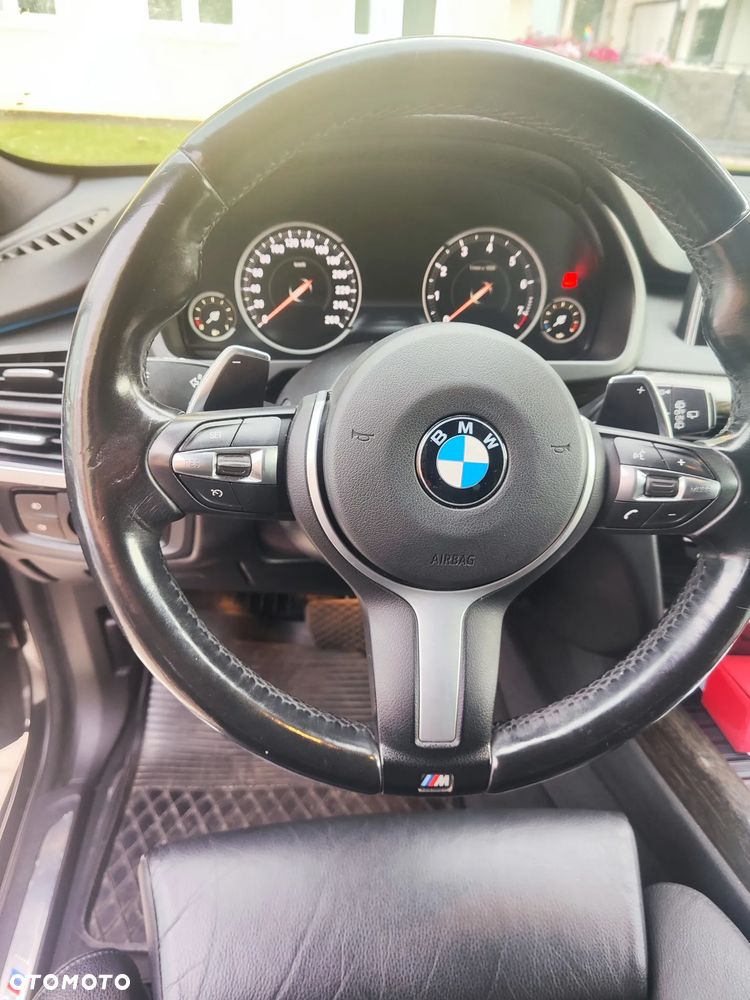 BMW X5 xDrive50i - 5