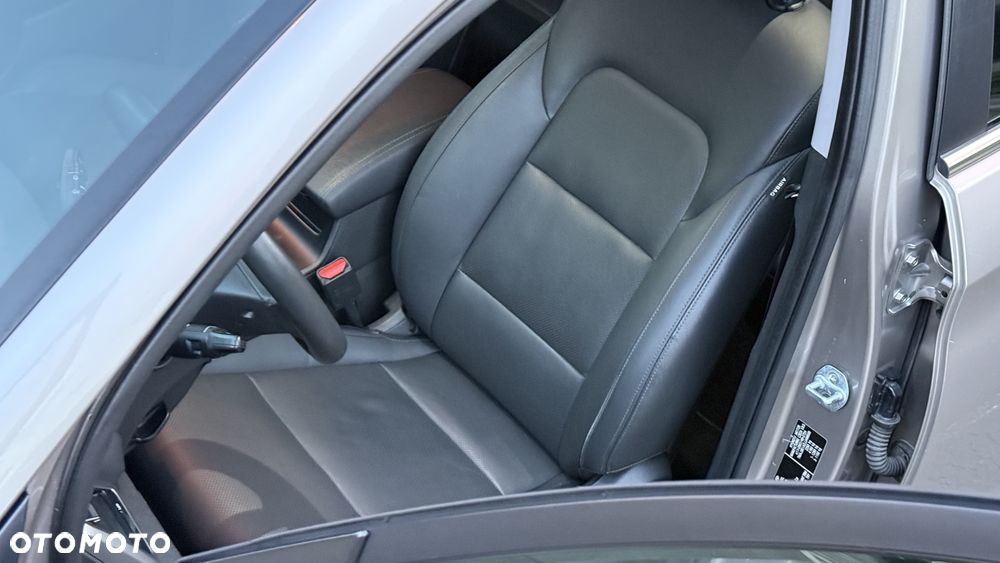 Hyundai Tucson 2.0 CRDI Premium 4WD - 36