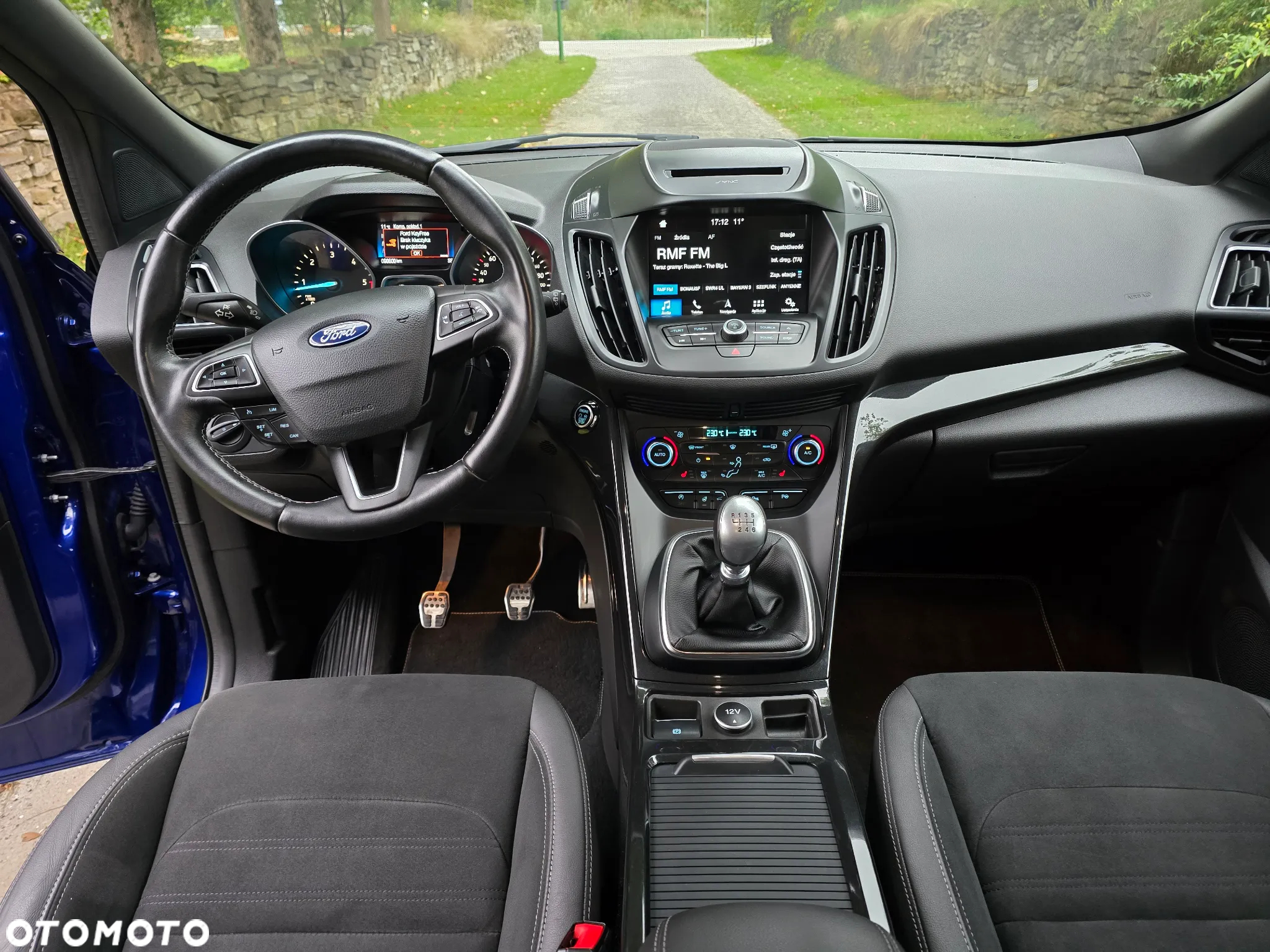 Ford Kuga 2.0 TDCi 4x4 ST-Line - 19