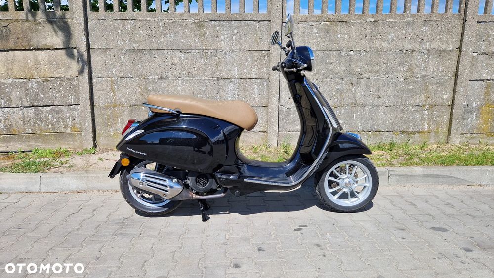 Vespa Primavera - 7