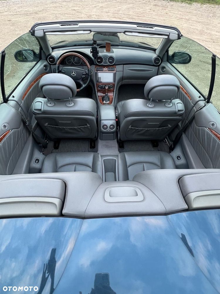 Mercedes-Benz CLK - 7