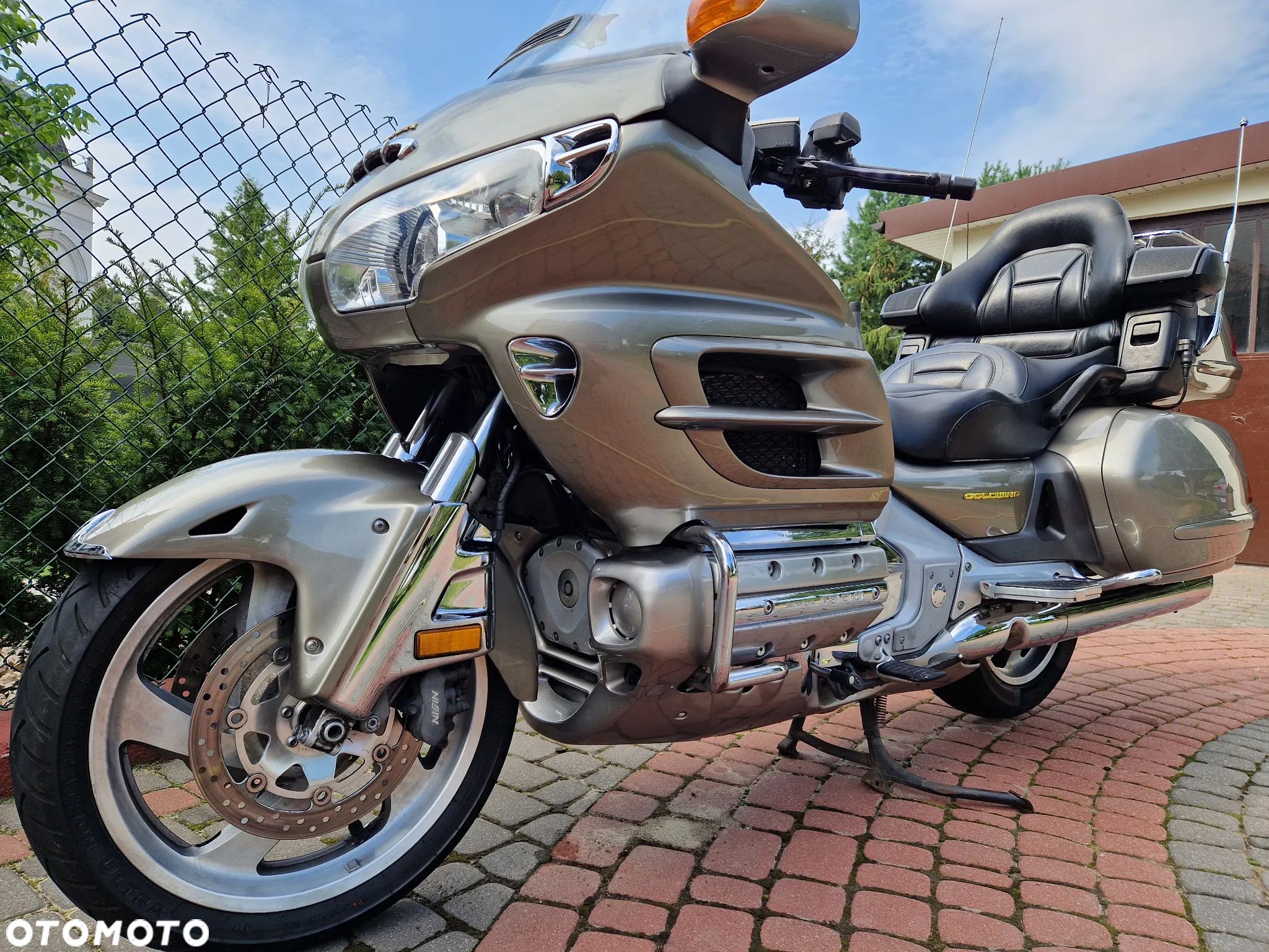 Honda GL - 1
