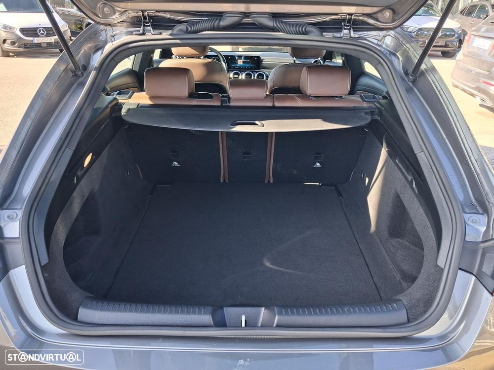 Mercedes-Benz CLA 200 Shooting Brake Progressive Aut. - 12