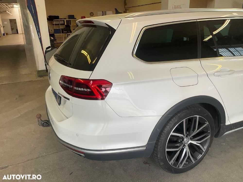 Volkswagen Passat Alltrack 2.0 TDI SCR 4Motion DSG (BMT) - 17