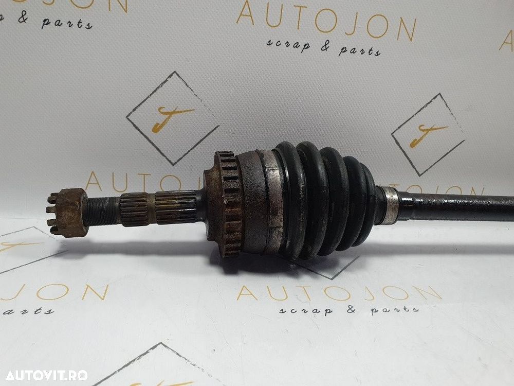 Planetara dreapta OPEL CORSA C F08, F68, X01 2000 - 20091.7 CDTI Z 17 DTH 26076882 - 2