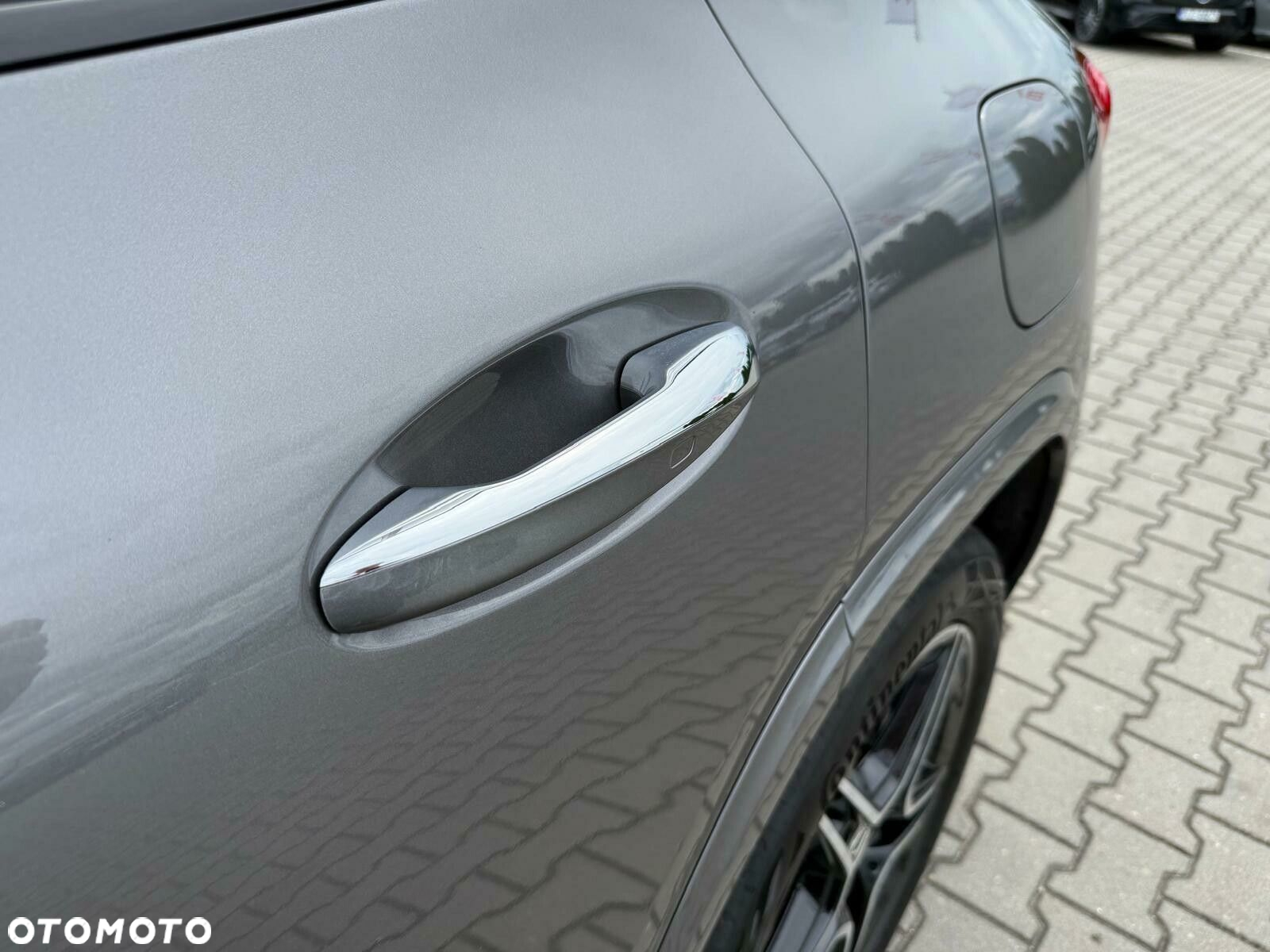 Mercedes-Benz GLA 200 AMG Line - 16
