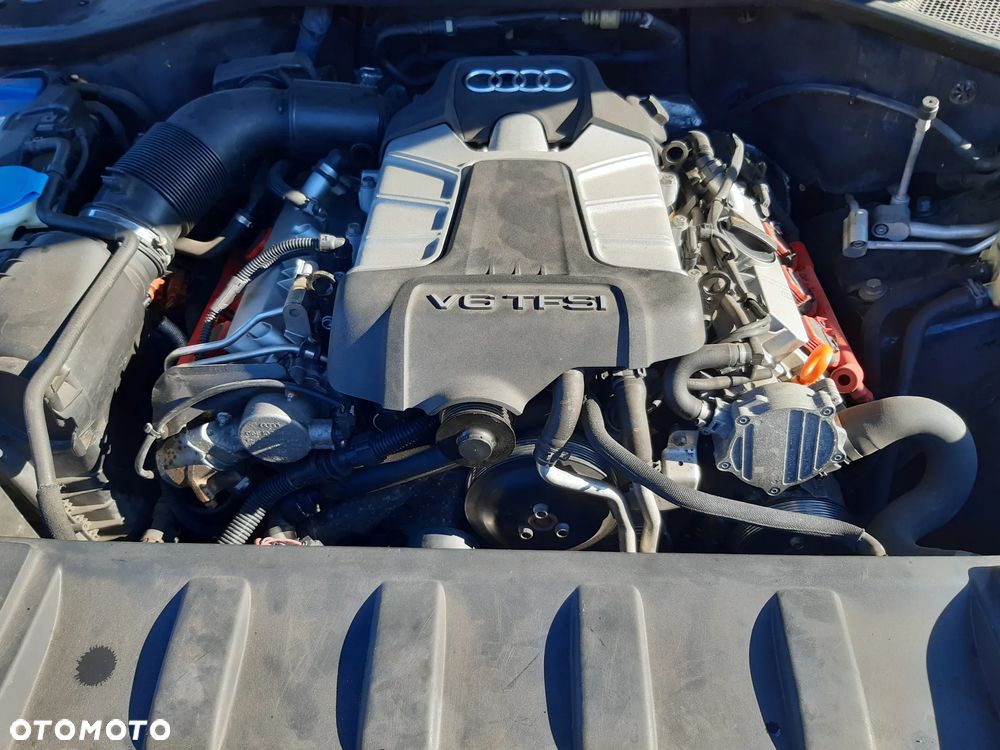 AUDI Q7 4L LIFT Silnik na częsci 3.0 TFSI  CJT - 2