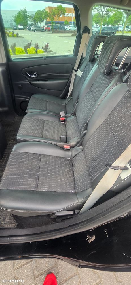 Renault Grand Scenic Gr 1.6 dCi Energy Bose Edition S&S - 29