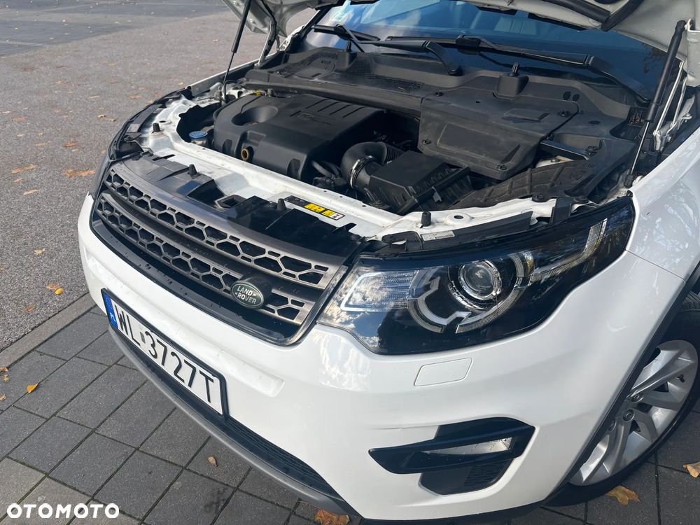 Land Rover Discovery Sport - 11
