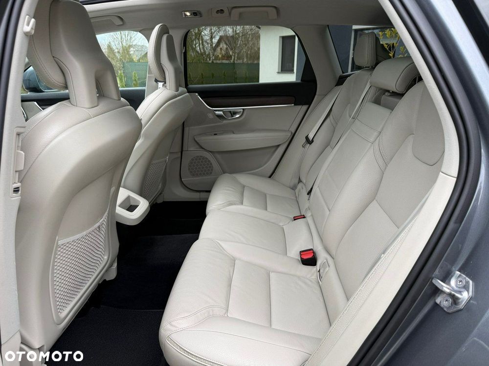 Volvo V90 Cross Country T5 AWD Pro - 9