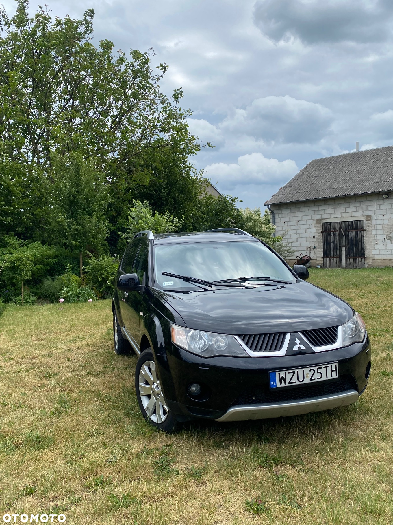 Mitsubishi Outlander 2.0 DID Instyle - 2