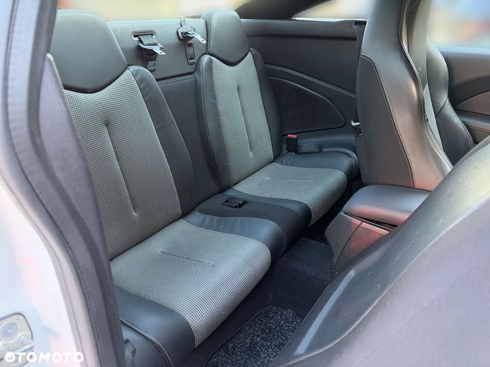 Peugeot RCZ 1.6 THP - 13