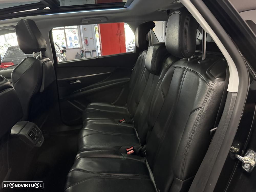 Peugeot 5008 1.6 HDi Allure J18 - 45