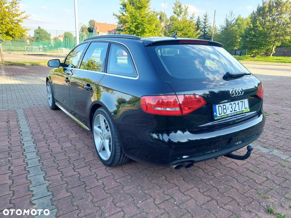 Audi A4 - 4