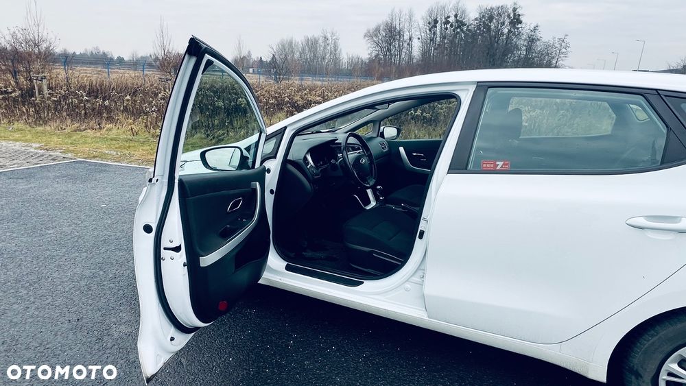 Kia Ceed 1.4 CRDi M - 24