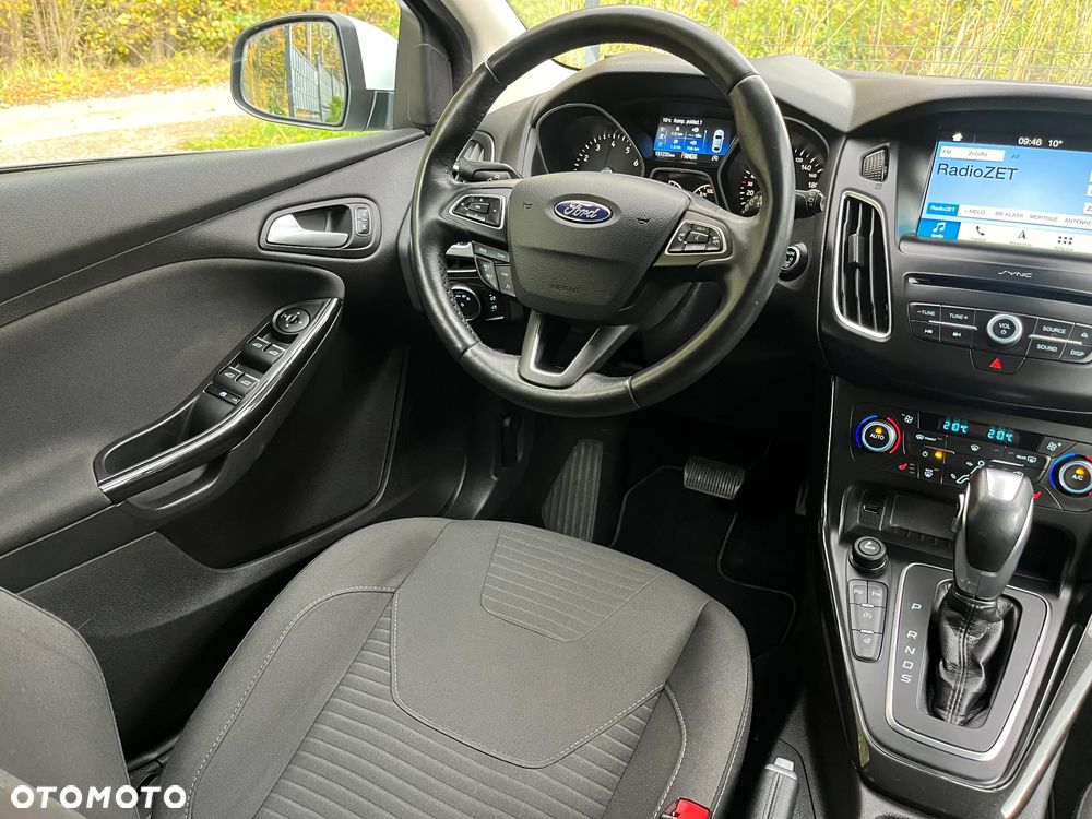 Ford Focus 1.0 EcoBoost STart-Stopp-System TITANIUM - 29