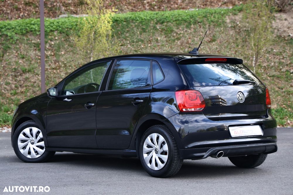 Volkswagen Polo 1.6 TDI DSG Style - 5