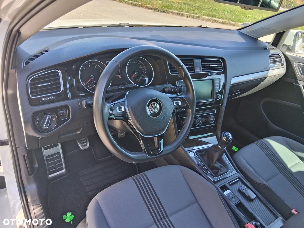 Volkswagen Golf 1.2 TSI BlueMotion Technology Allstar - 20