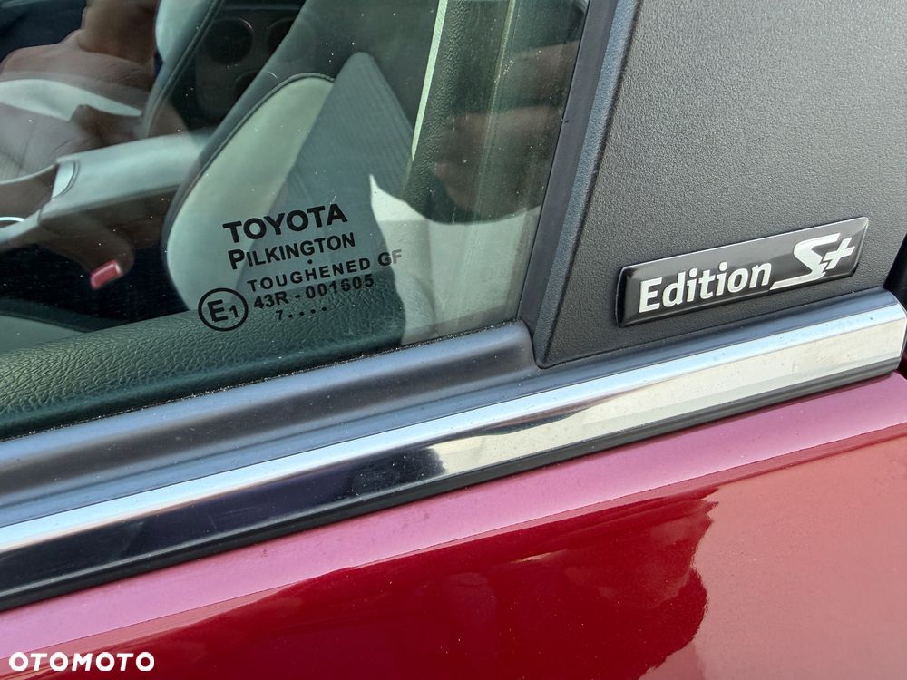 Toyota Avensis Touring Sports 1.8 Edition S+ - 25