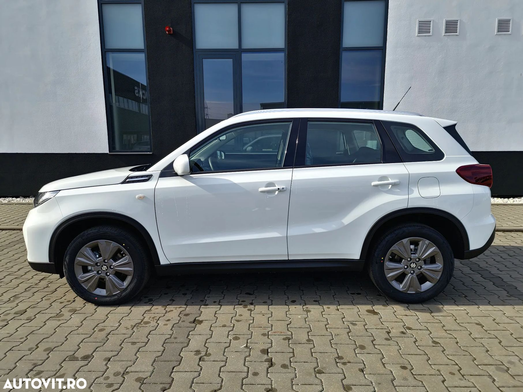 Suzuki Vitara - 5