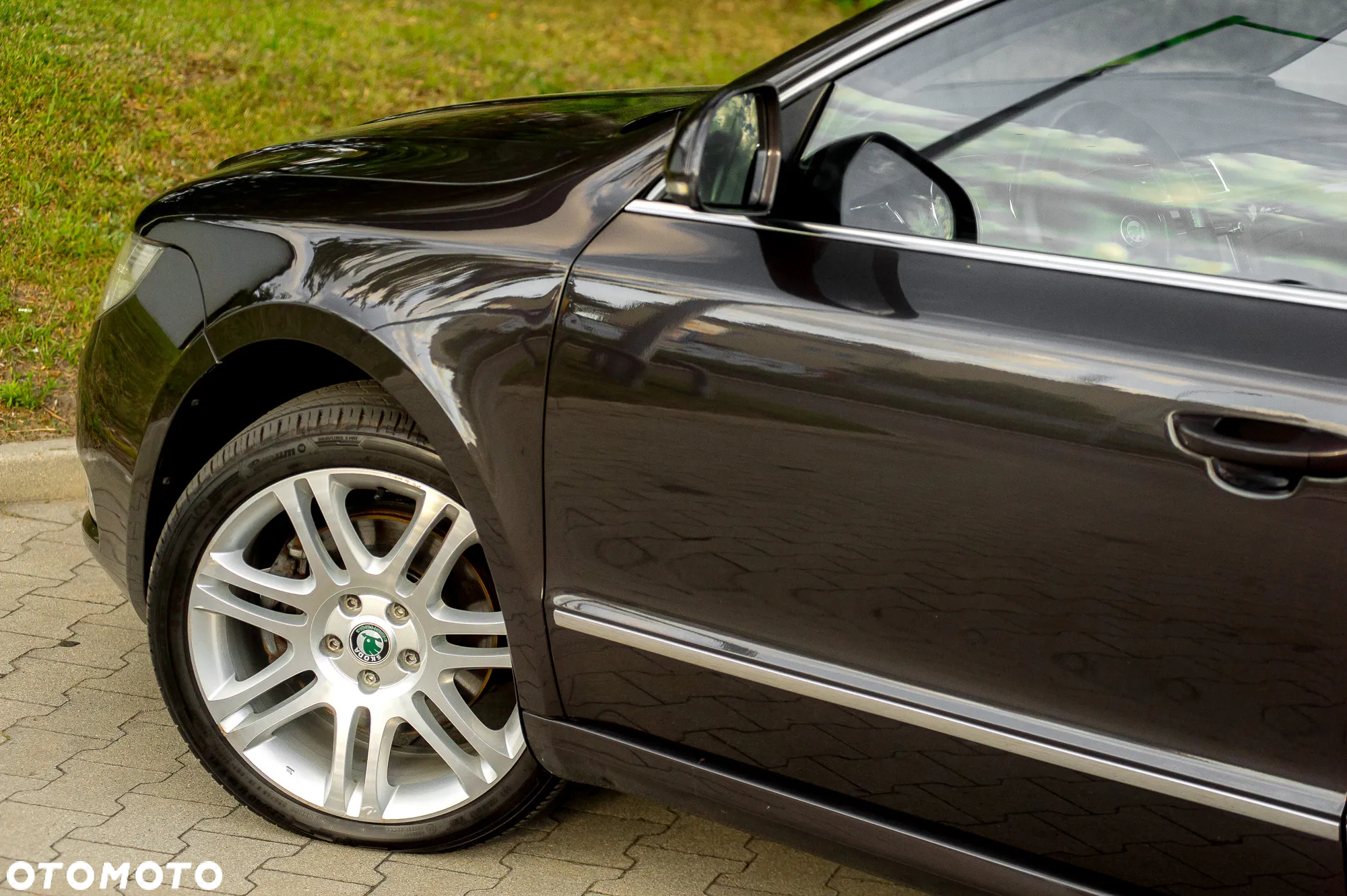 Skoda Superb 1.8 TSI DSG Exclusive - 8