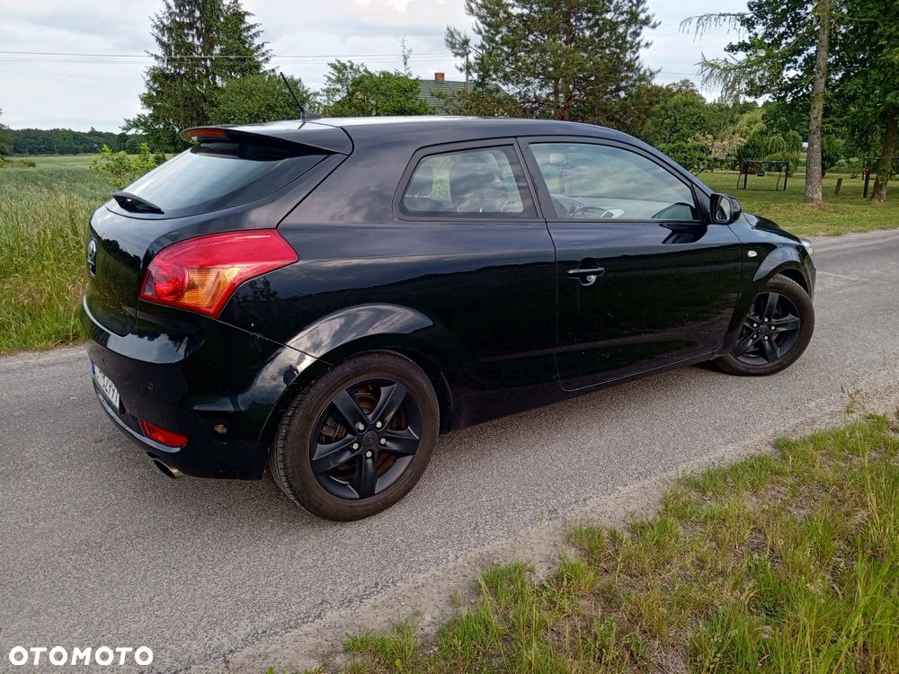 Kia Ceed 1.4 CVVT Attract - 3