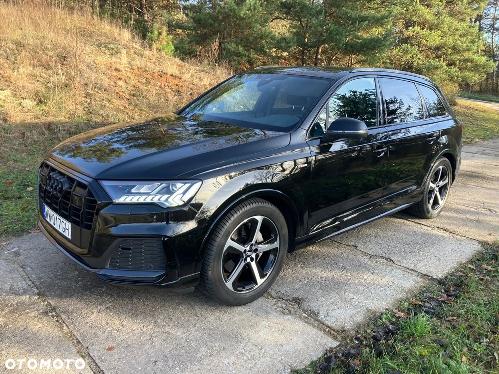 Audi Q7 - 1