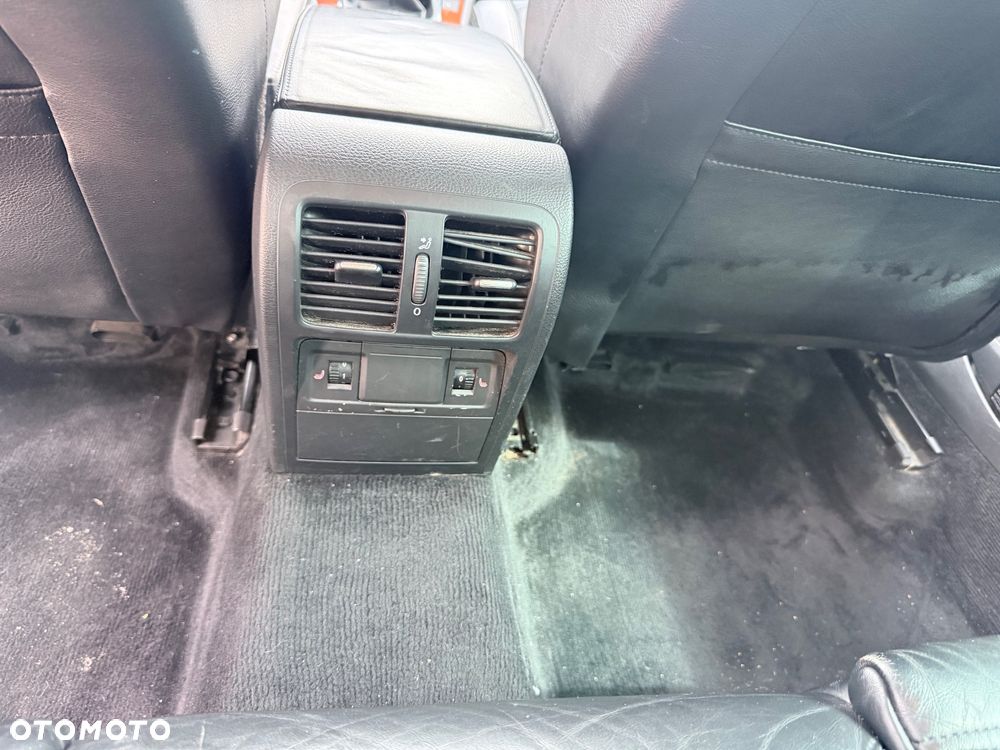 Volkswagen Passat 2.0 TDI Highline - 10