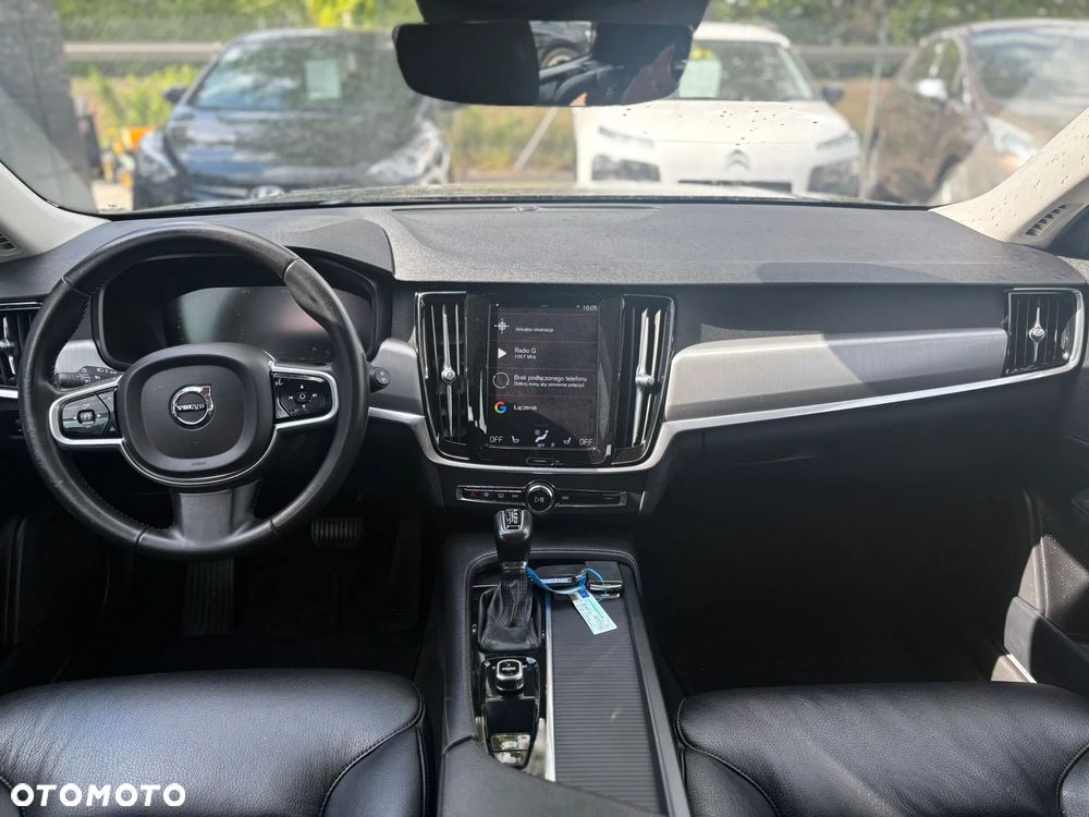 Volvo V90 D4 AWD Geartronic Momentum - 21