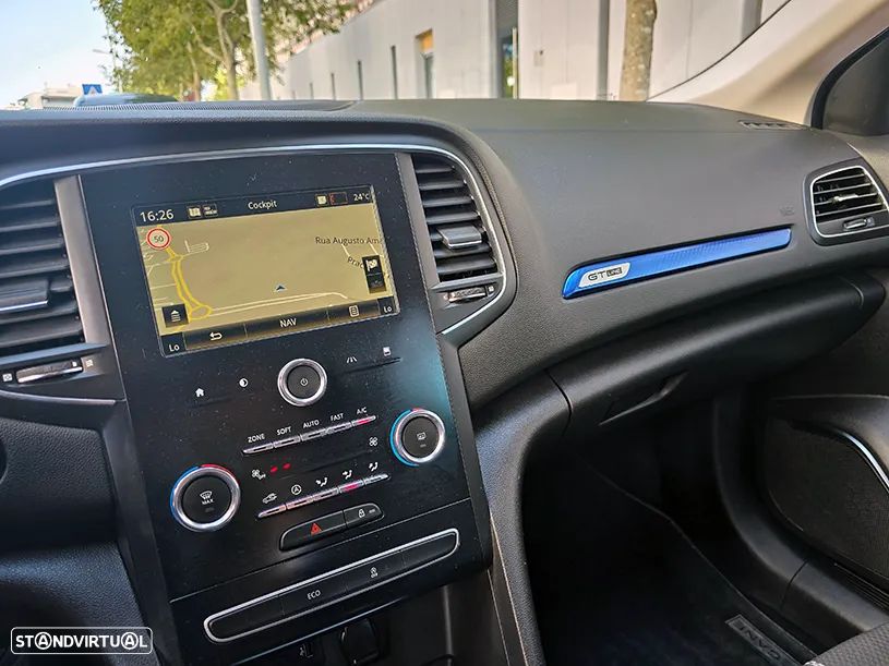 Renault Mégane 1.5 Blue dCi GT Line - 22
