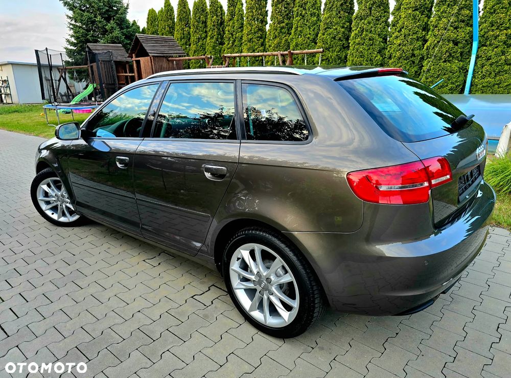 Audi A3 Sportback 2.0 TDI Ambiente - 6