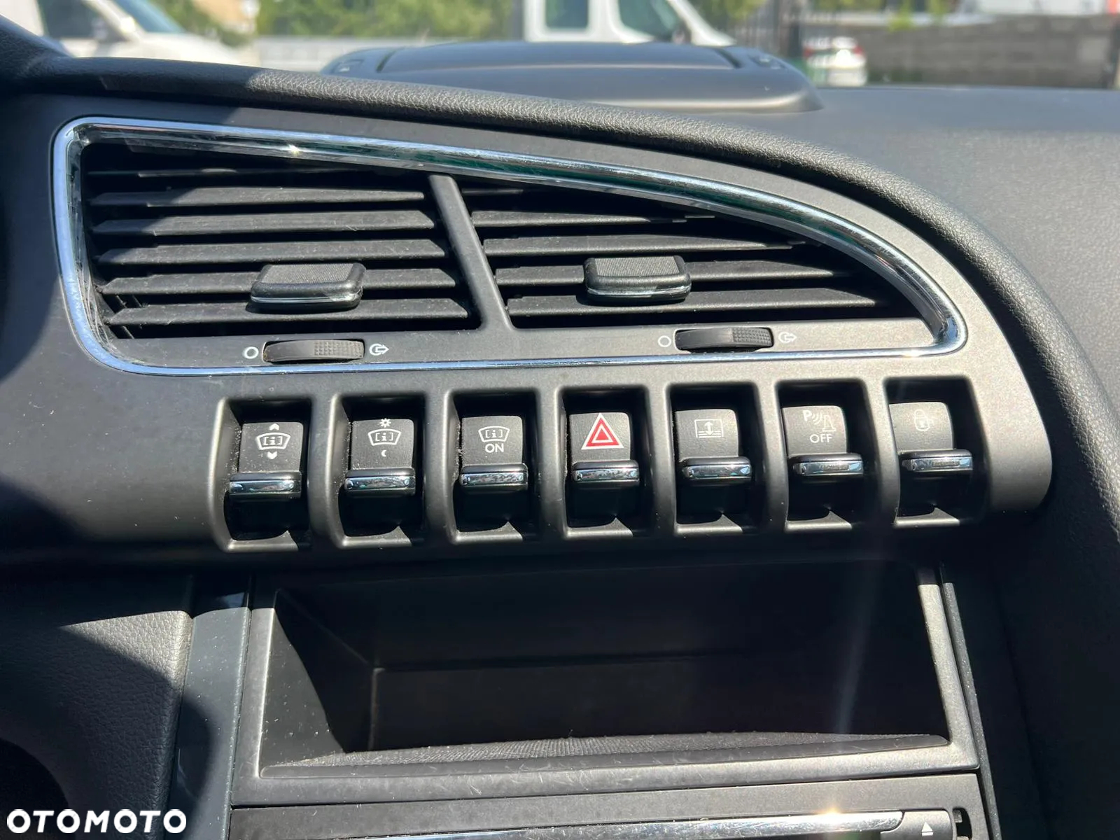 Peugeot 3008 HDi 115 Business-Line - 19