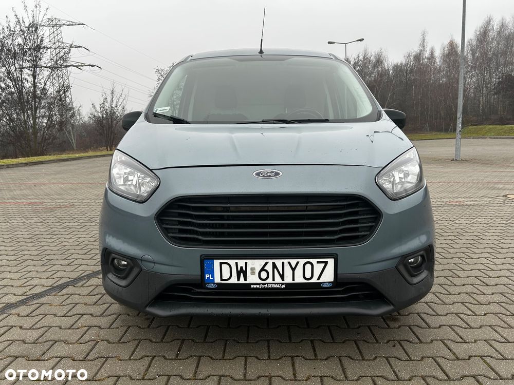 Ford Transit Courier - 2