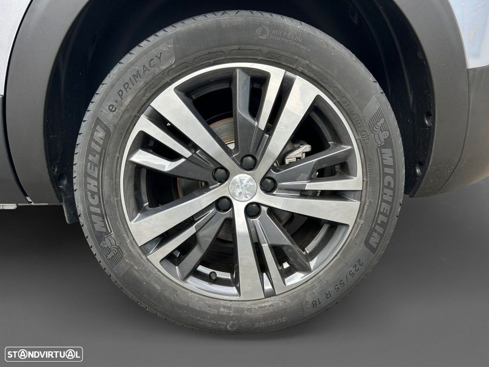 Peugeot 5008 1.2 PureTech Allure Pack EAT8 — fotografia 14