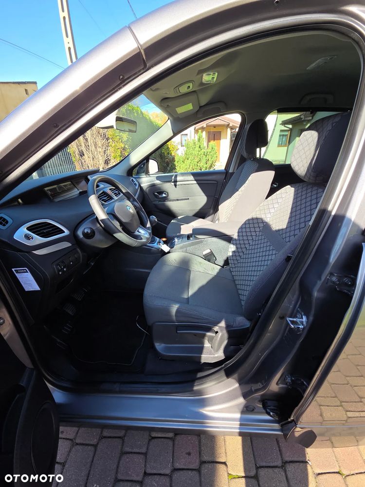 Renault Scenic 1.6 16V 110 TomTom Edition - 10