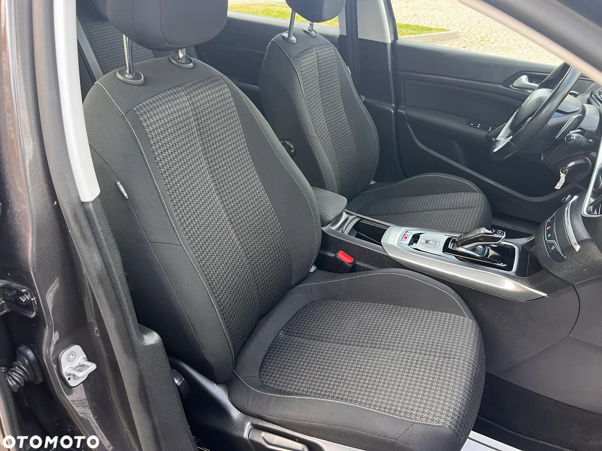 Peugeot 308 - 13