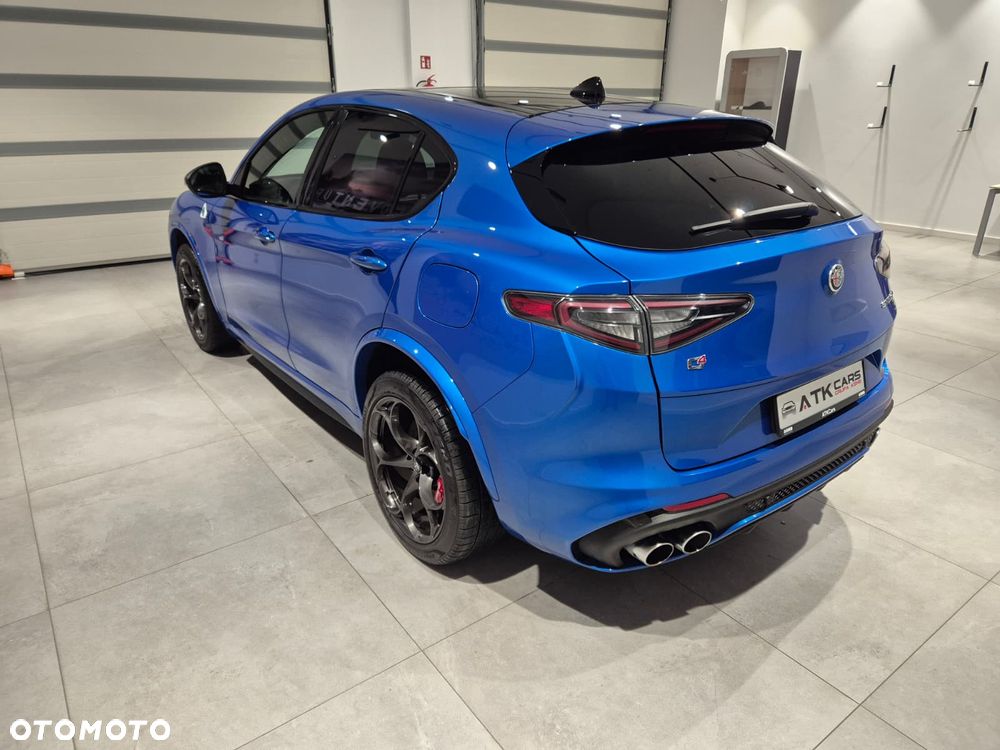 Alfa Romeo Stelvio - 31