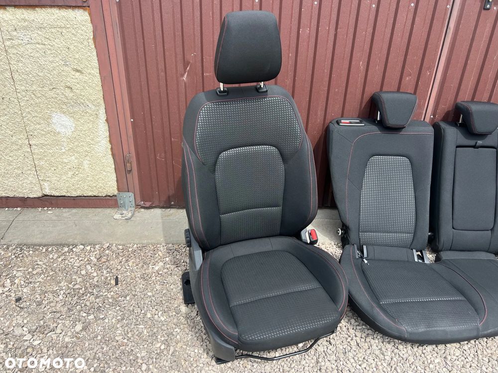 FOTELE FOTEL SIEDZENIE KANAPA TAPICERKA BOCZEK BOCZKI FORD FOCUS MK4 KOMBI LIFT ST LINE 2023 rok - 2