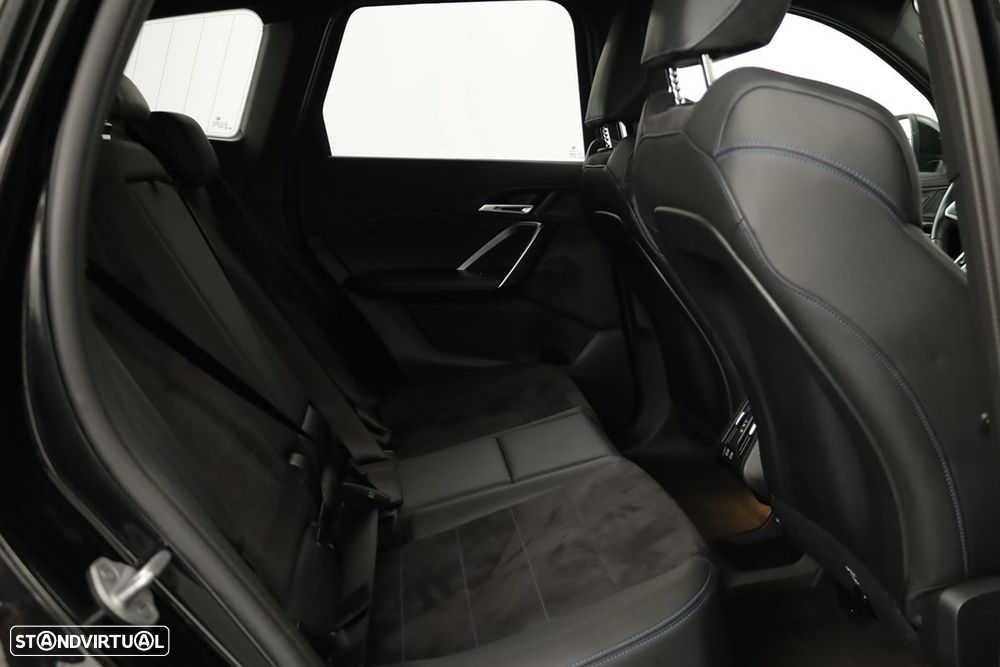 BMW X1 xDrive25e - 23