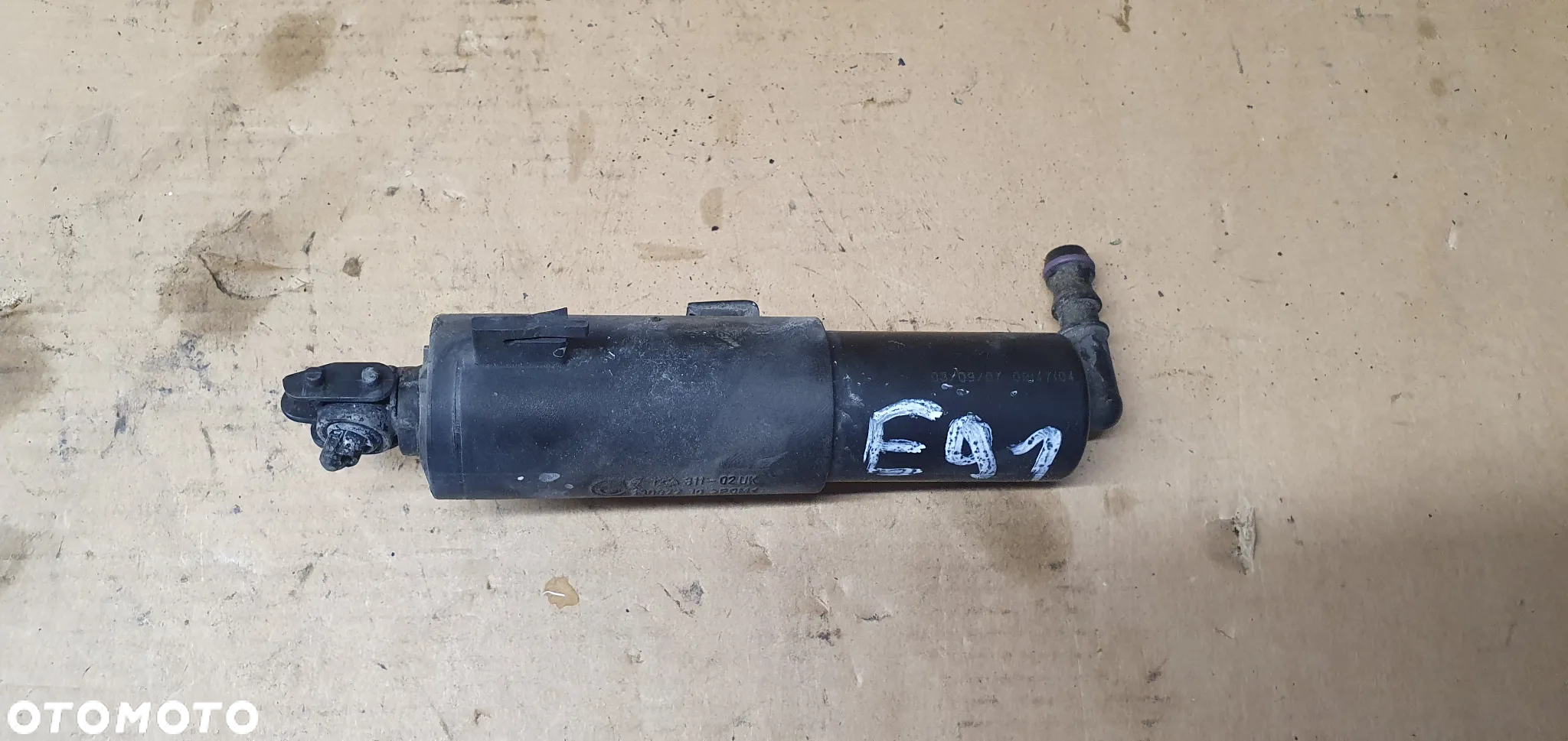 Spryskiwacz lampy Xenon lewy przód BMW 3 E90 7179311 - 2