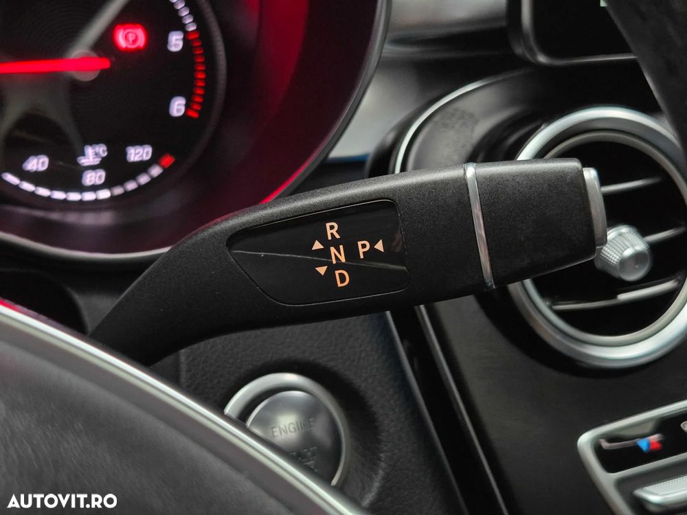 Mercedes-Benz GLC Coupe 250 d 4Matic 9G-TRONIC AMG Line - 31